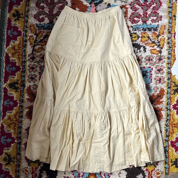 Eskandar tiered maxi skirt cream - Picture 2 of 4